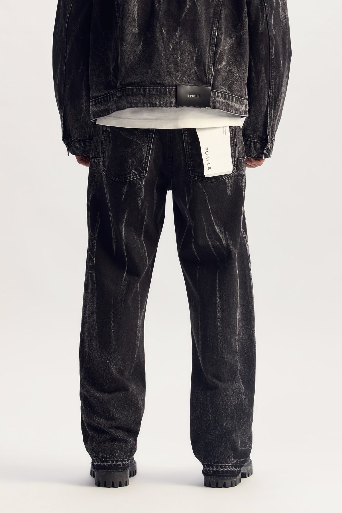 P018 Black Tie Dye