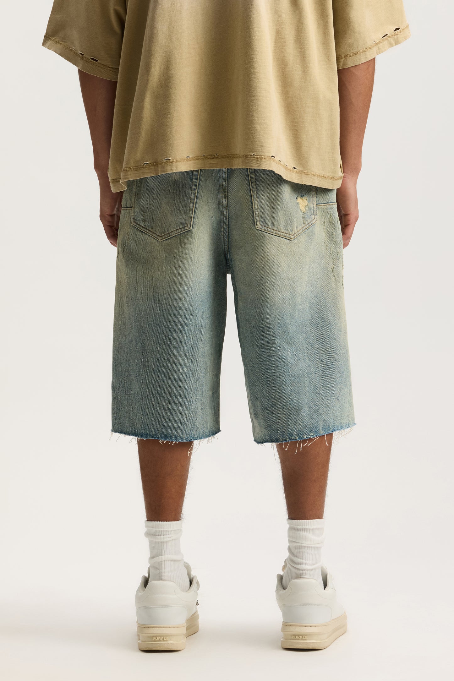 P070 Antique Tinted shorts, wide leg style, destroyed hem, available in sizes 28 to 40.