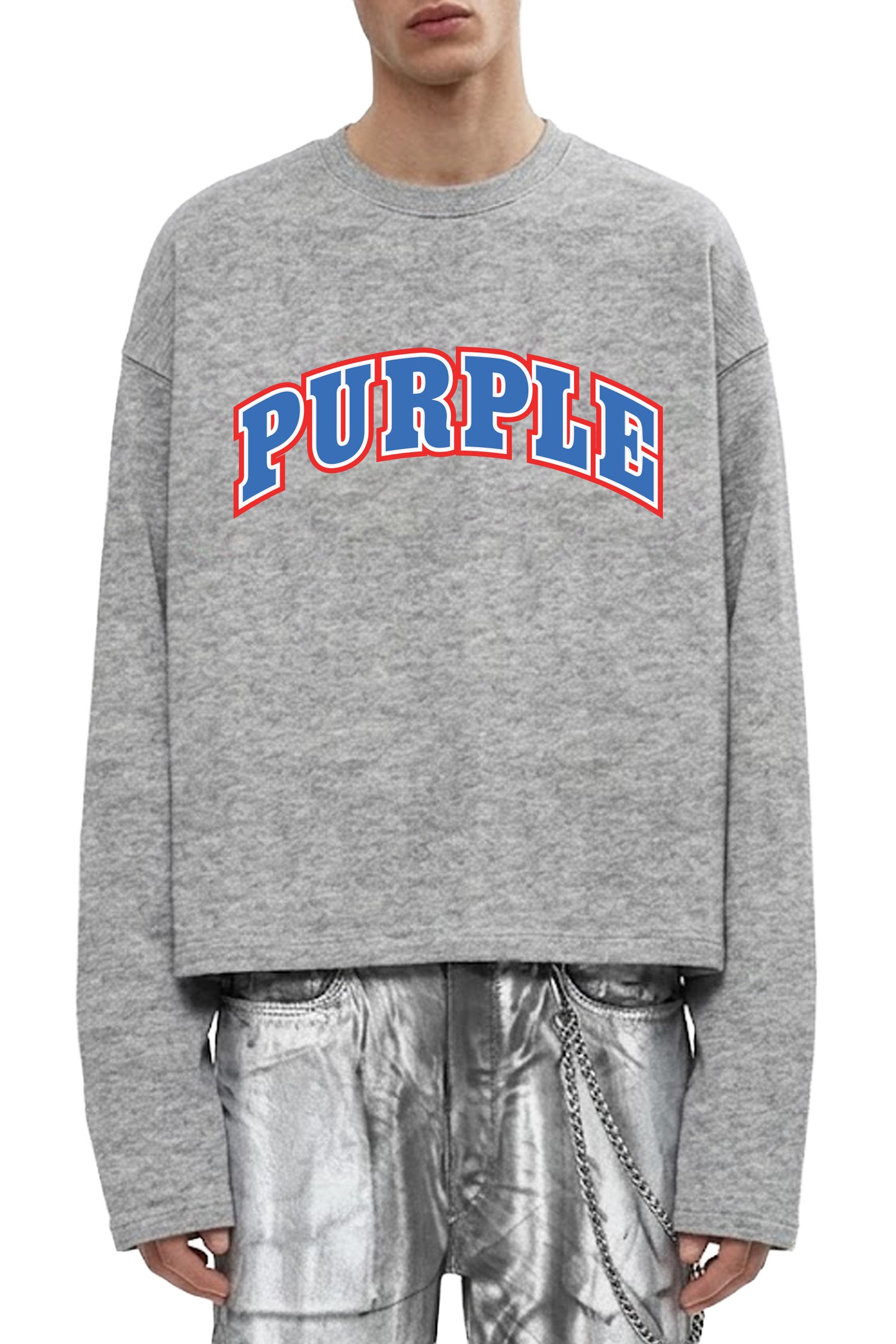 Arch Wordmark Outline Longsleeve in oversized style with raised silicon details, 100% cotton.