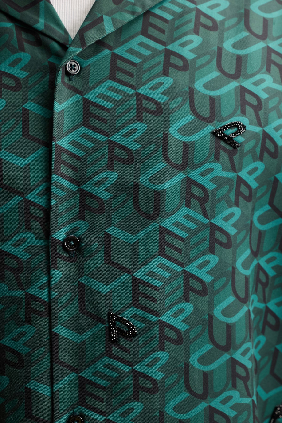 Cube Monogram Shirt in relaxed fit, made from 100% Tencel with digital print design