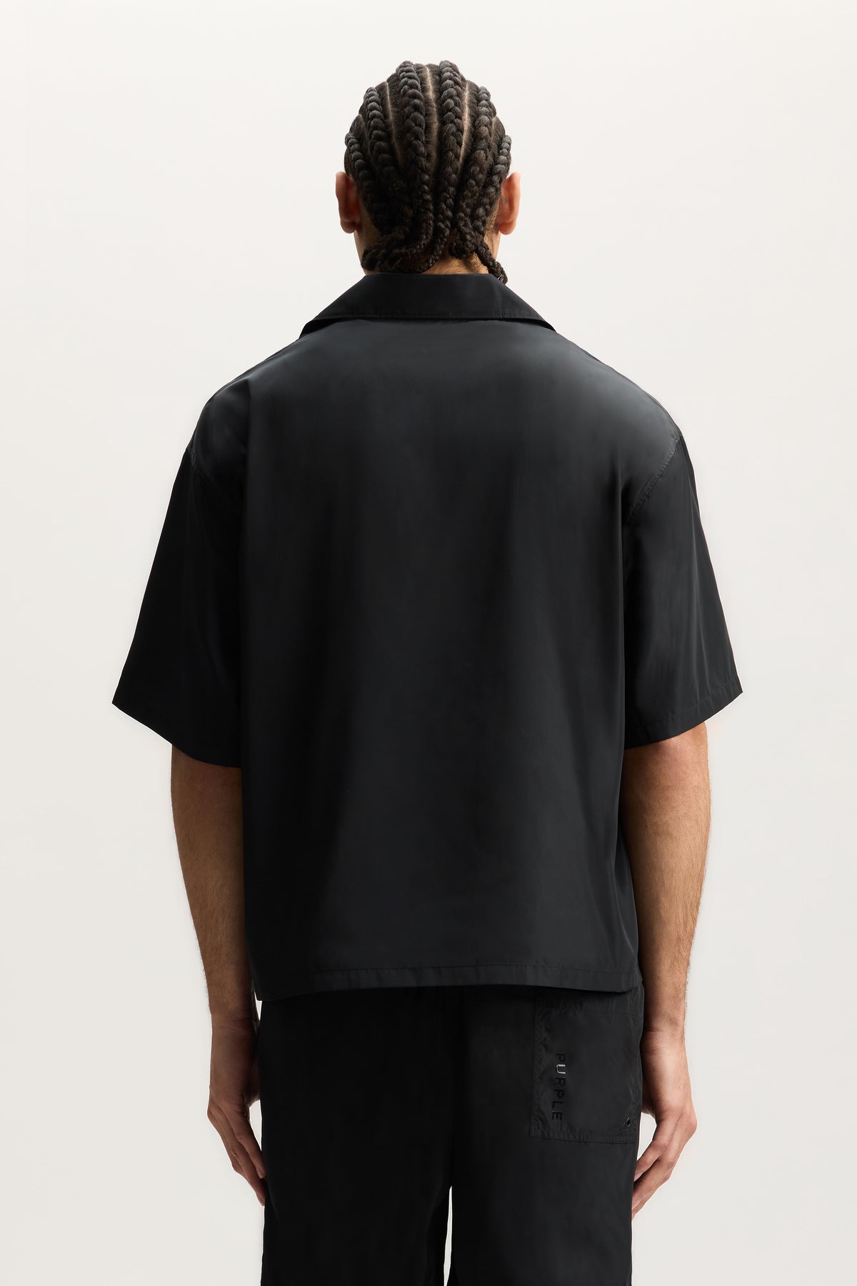 Wordmark Outline Shirt in relaxed fit with raised matte silicone detail