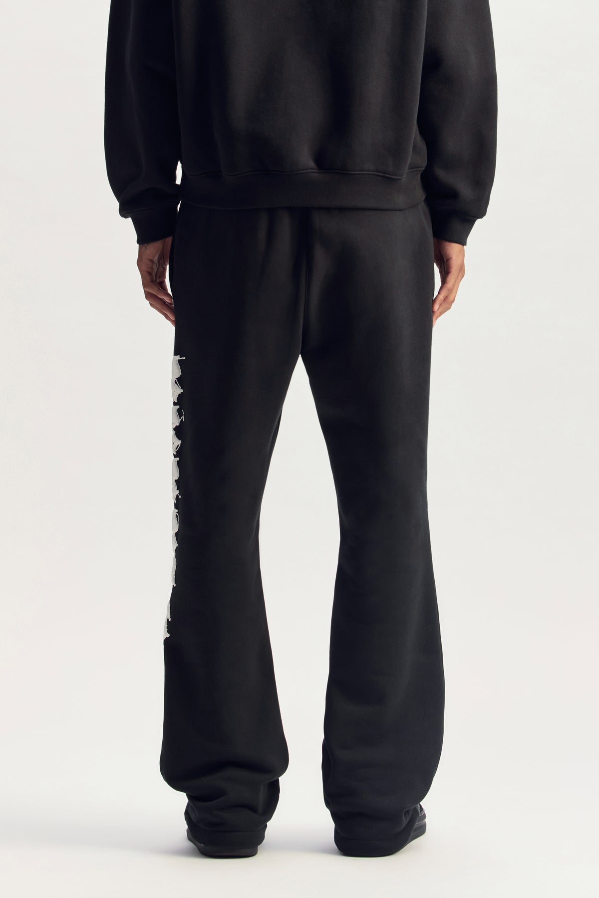 Gothic Wordmark Stitch Sweatpant