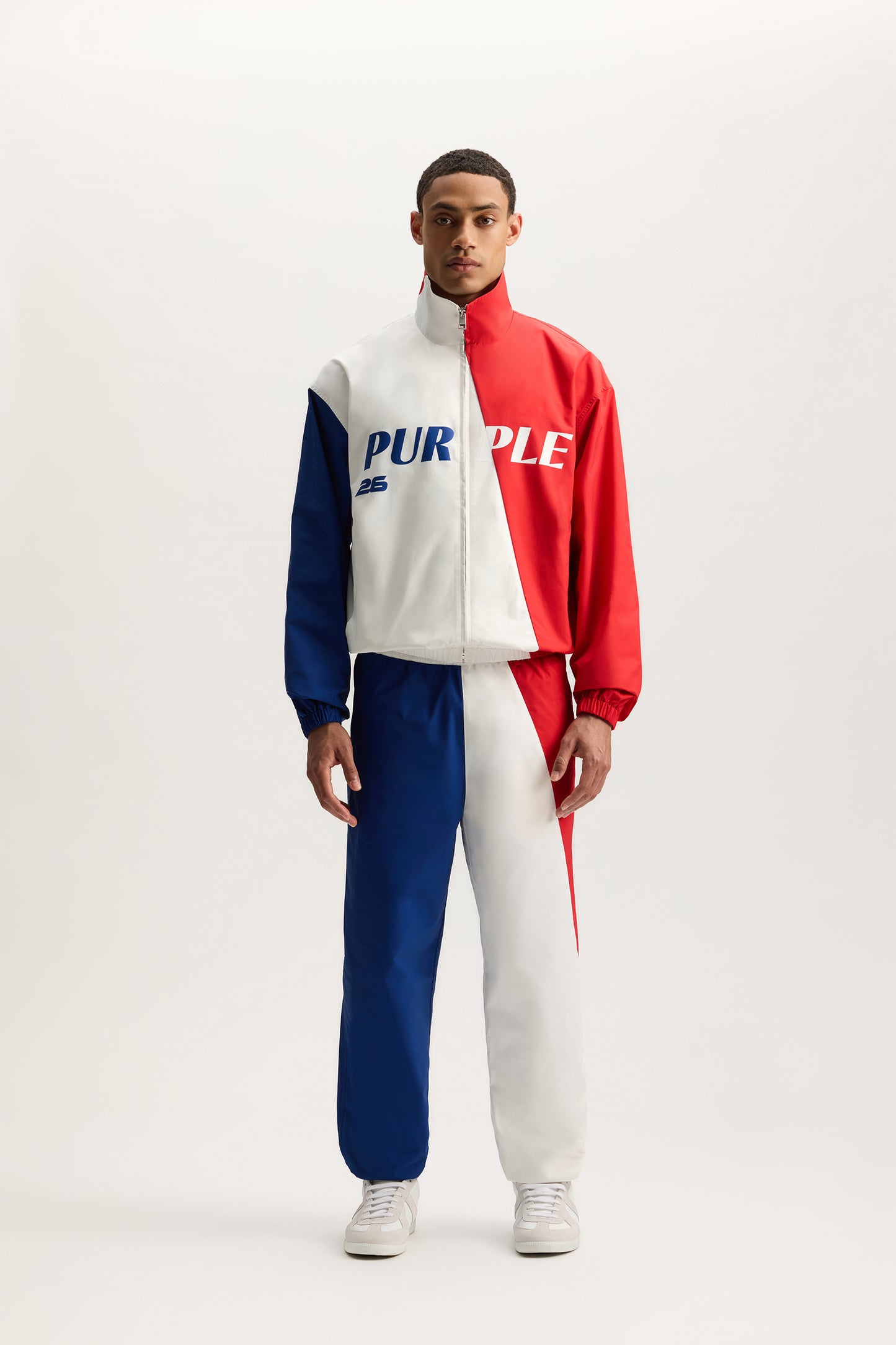 France All Around Pant, relaxed fit, polyester pants with water repellent treatment.