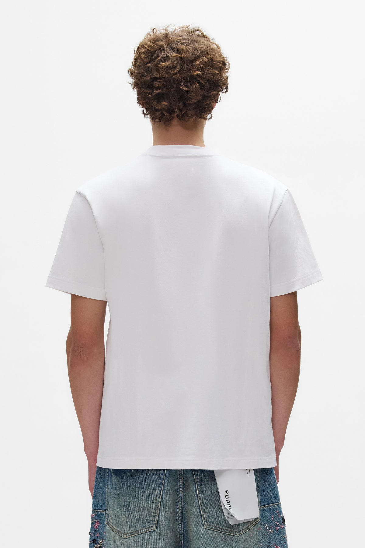 Needle Punch Tee in regular fit, 100% cotton, heavyweight jersey fabric.