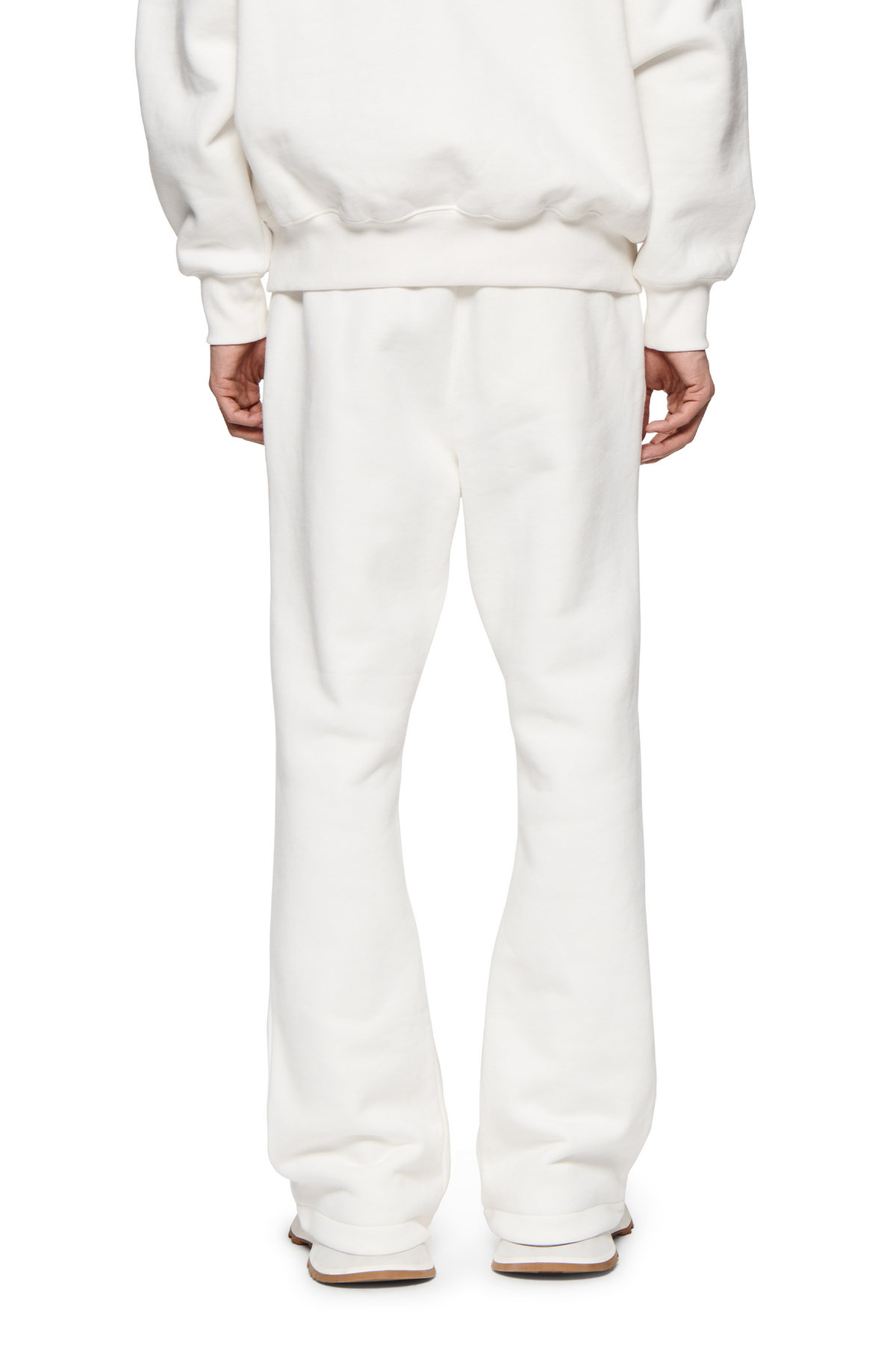 Blank Flared Sweatpant in heavyweight fleece knit, featuring relaxed fit and Basics logo.