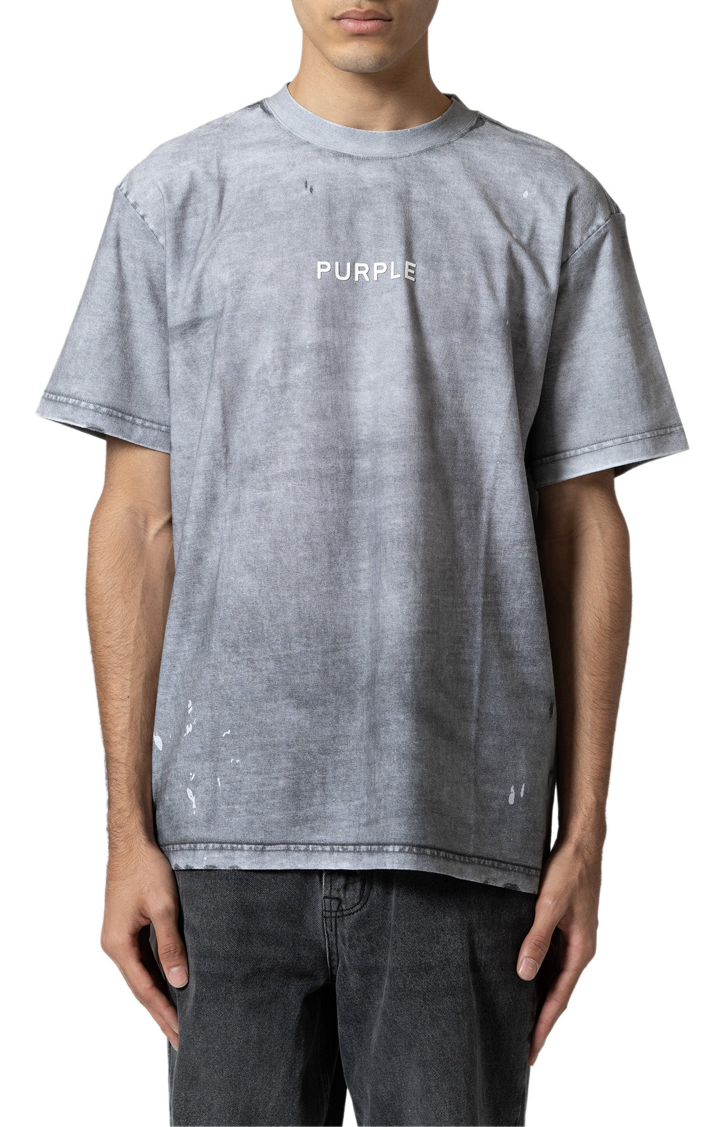 P104-TUGW325 regular fit textured jersey in white with digital print and raised matte silicone.