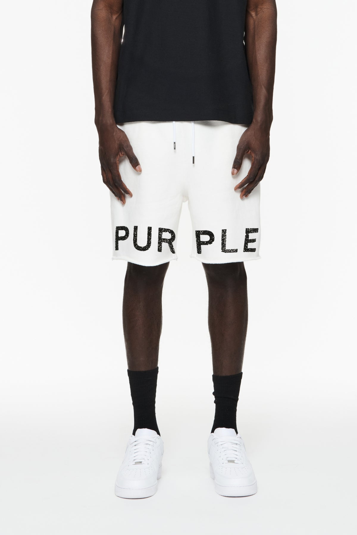 Crystal Wordmark Shorts in white, made of 100% cotton with a relaxed fit and drawcord waistband.