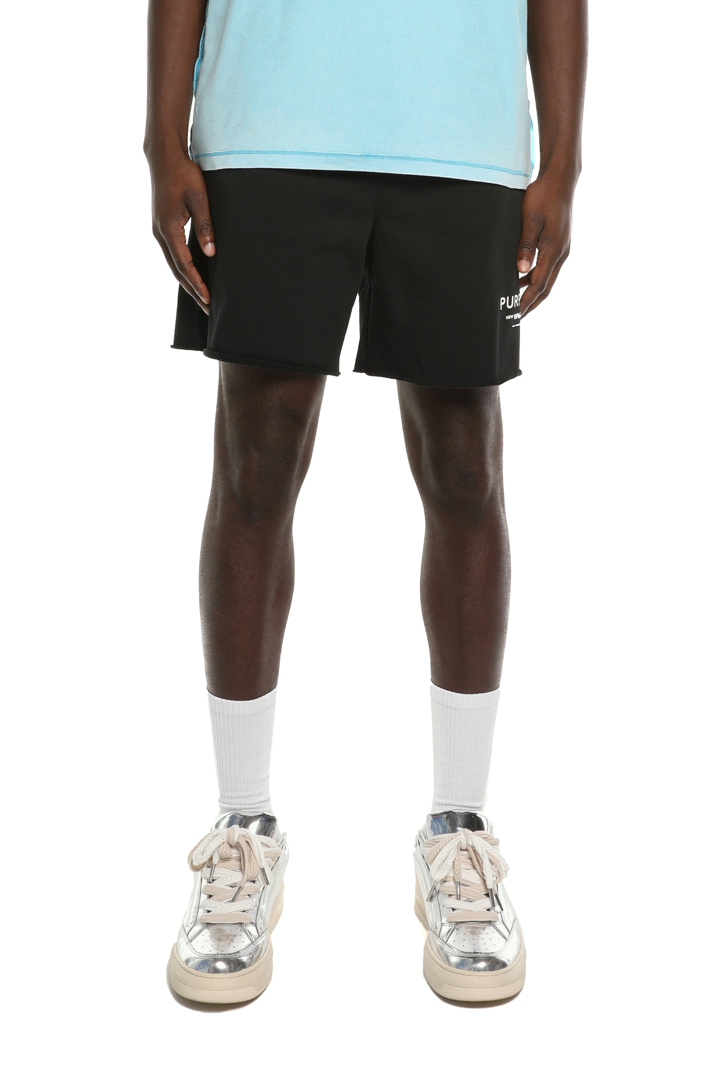 Showrooms Short in black, 100% cotton, regular fit with elastic waistband and round drawstring.