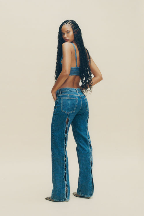 Slim Straight Back Cut Out
