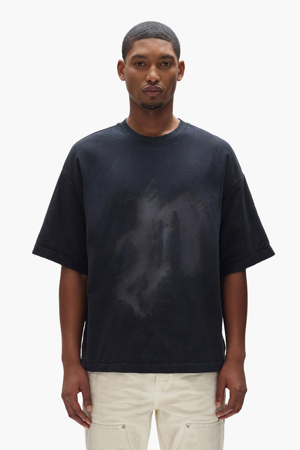 Dust Tee