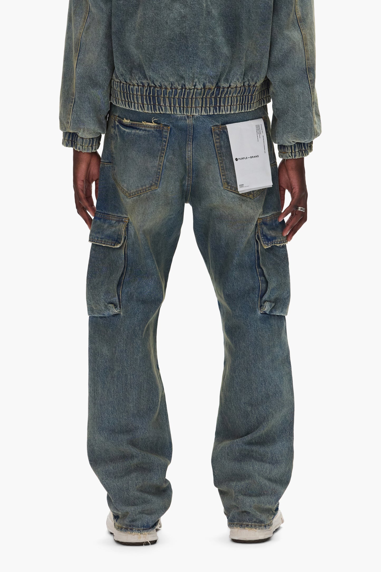P011 Vintage Cargo