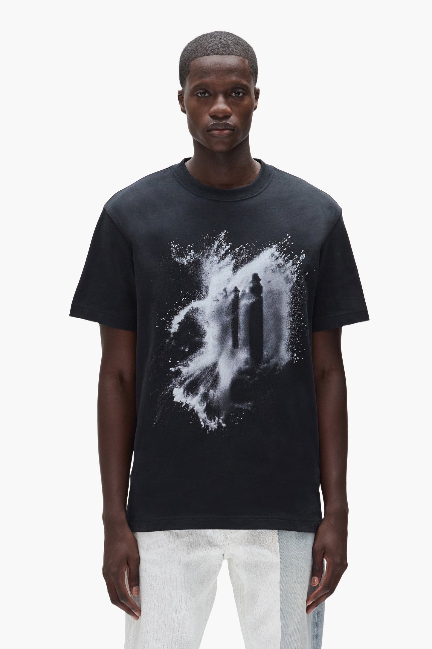 Dust Tee