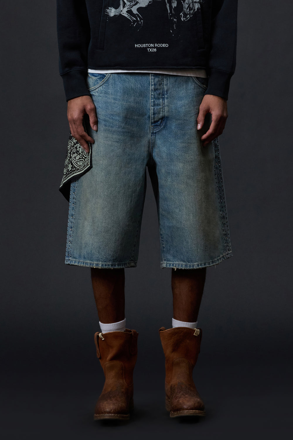 P070 Embellished Short