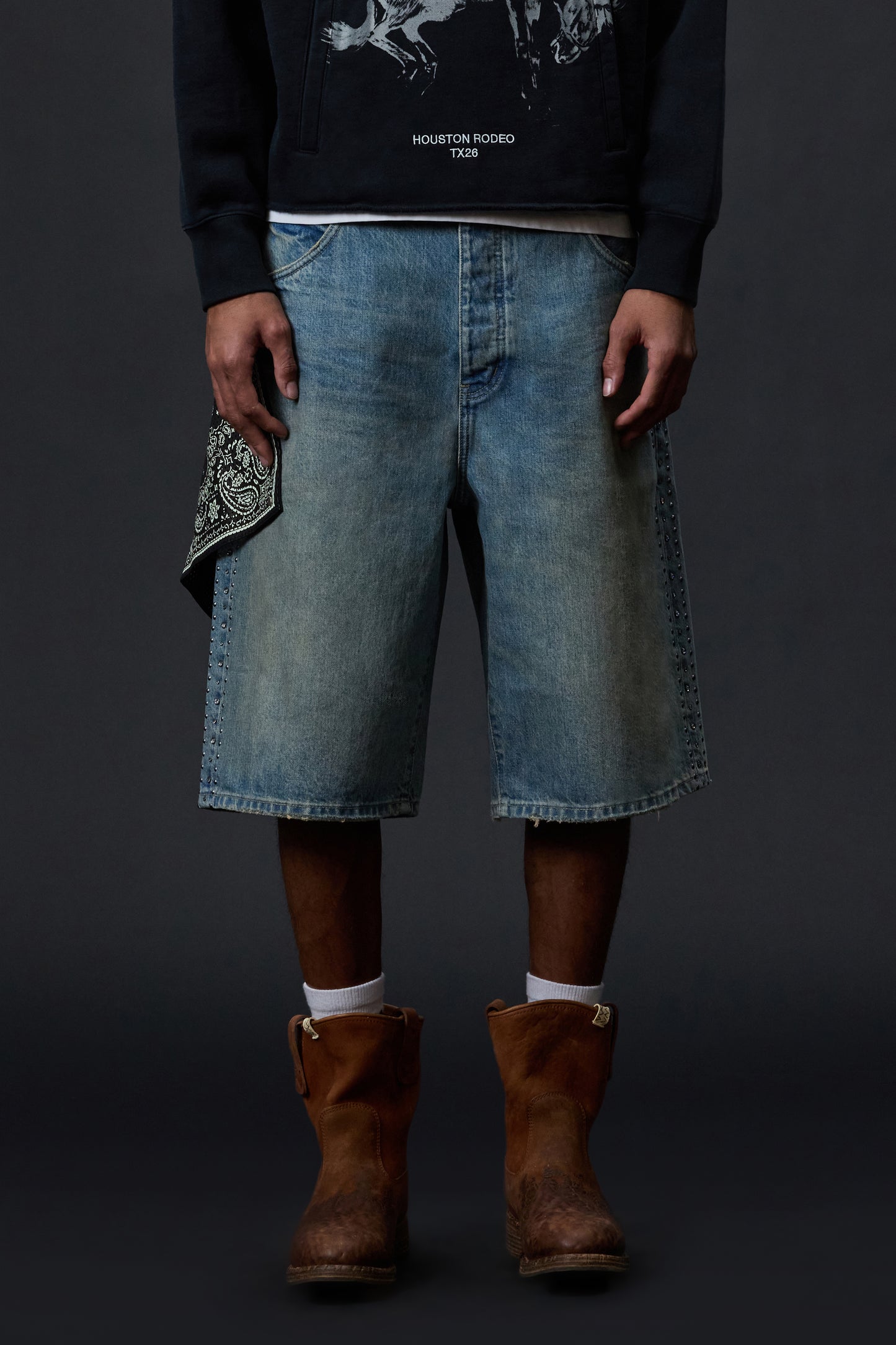 P070 Embellished Short