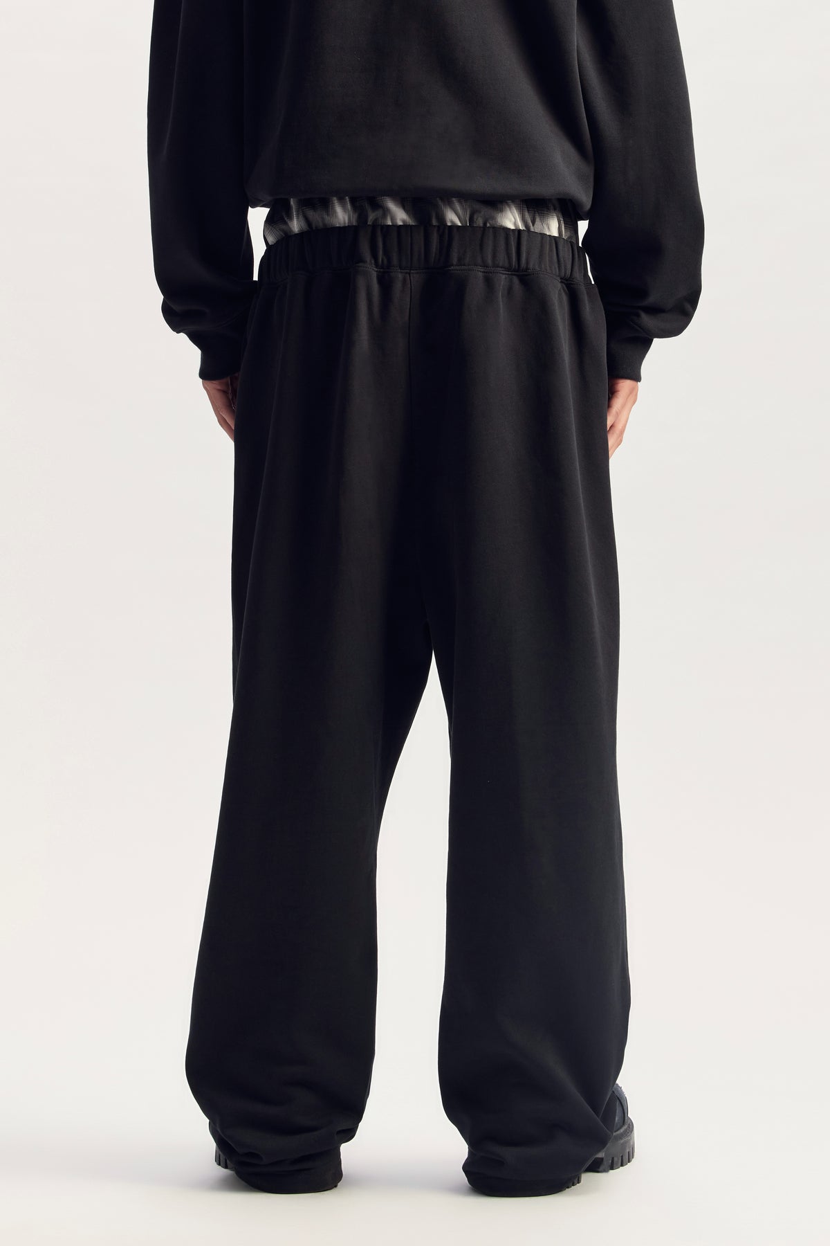 Dual Boxer Waistband Sweatpant