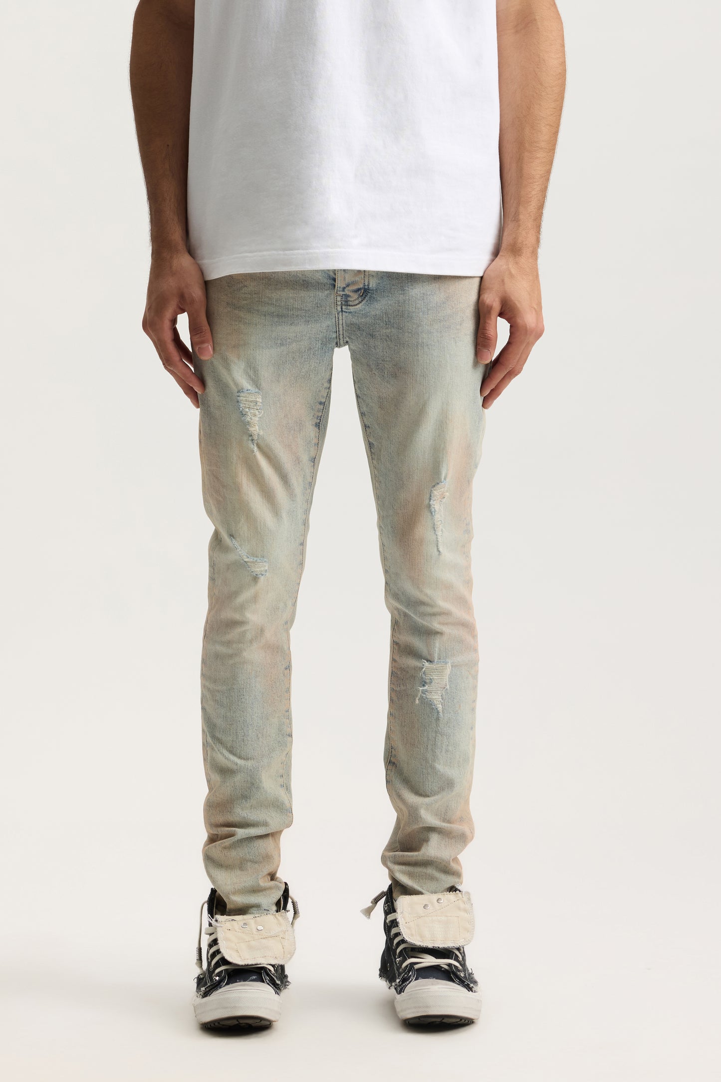 P001 Pink Mud Distressed
