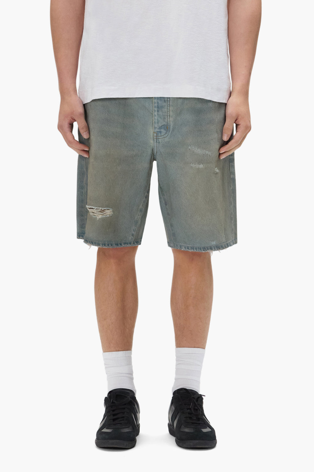 P059 Dirty Vintage Short