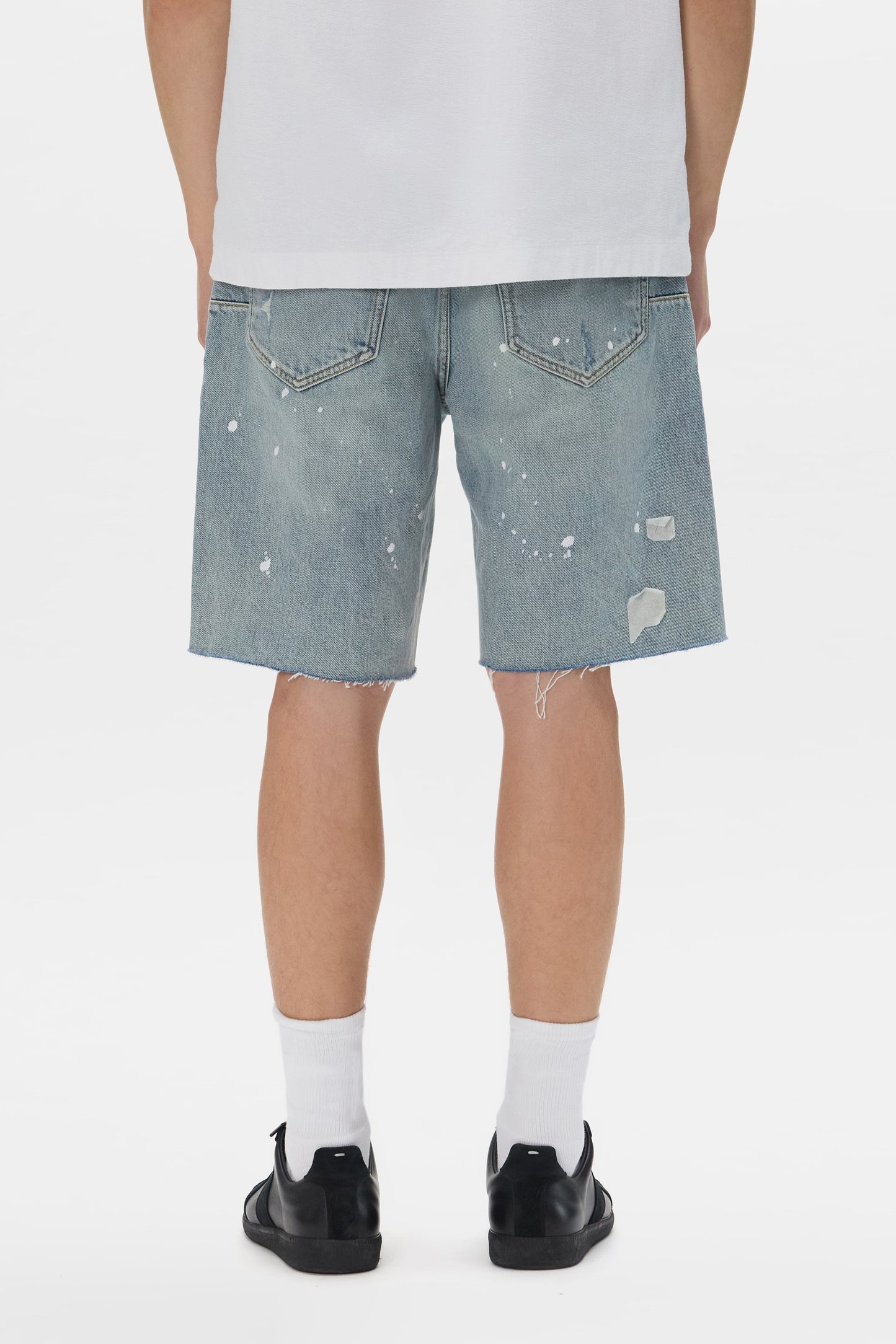 P059 Painterly Rip Short