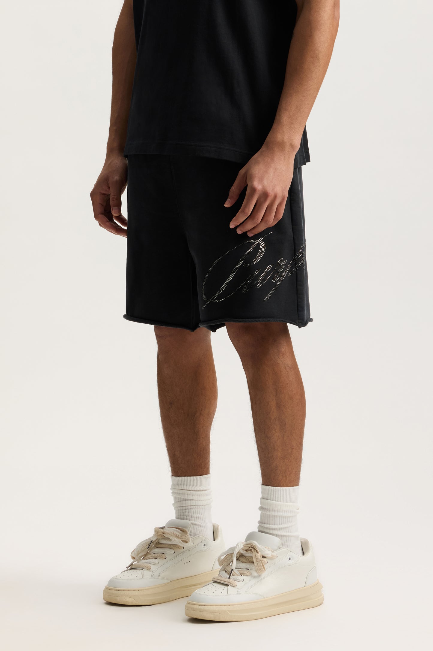 Crystal Slanted Script Short