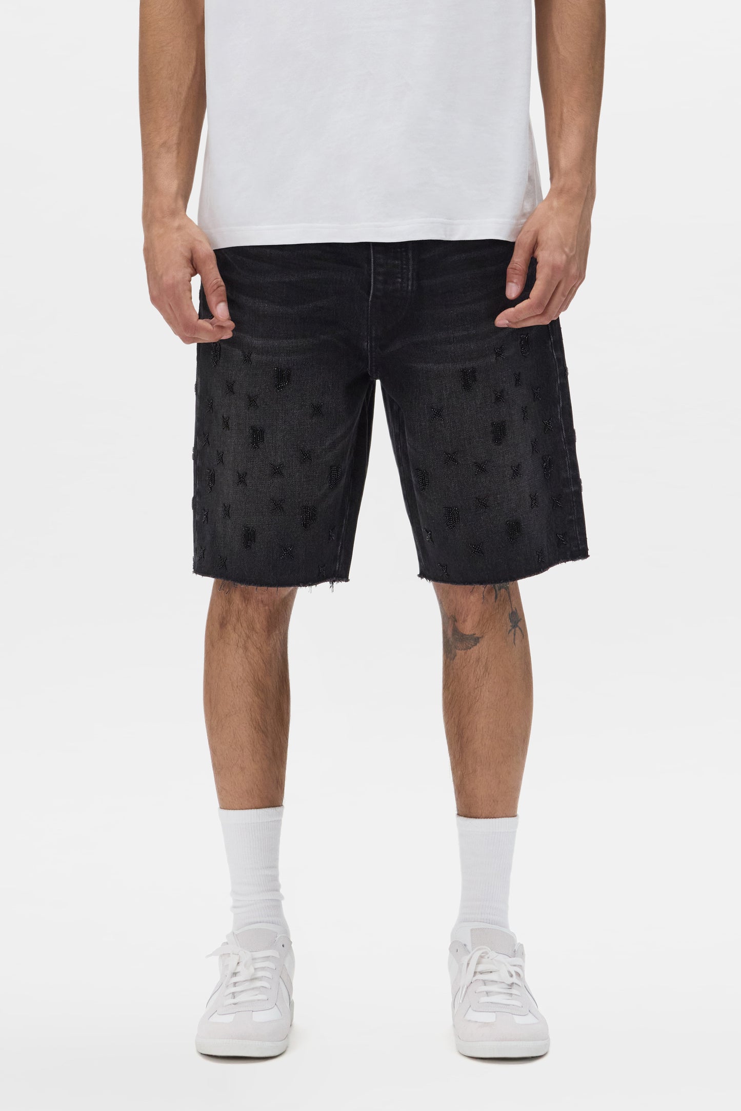 P059 Beaded Monogram