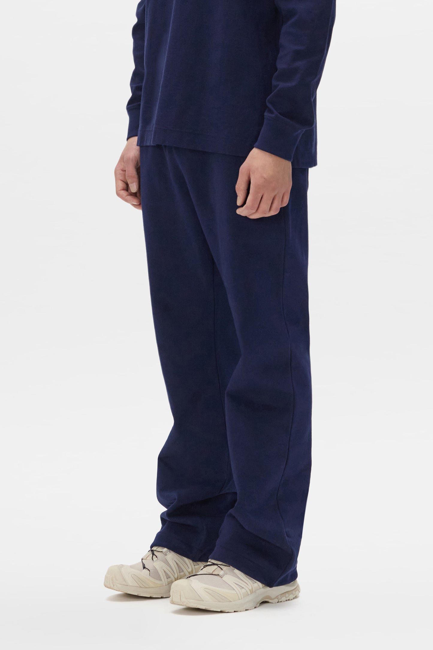 Basic Flared Sweatpant