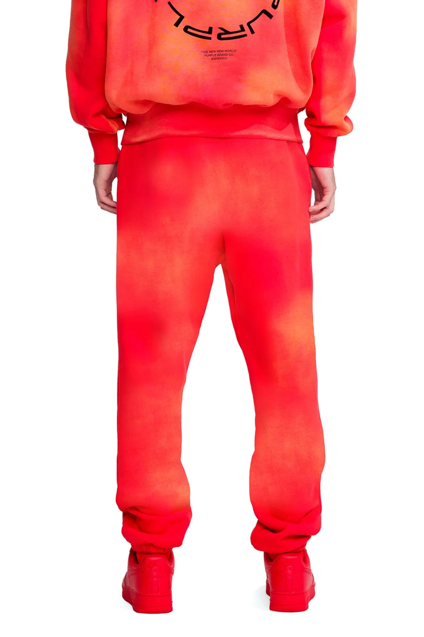 P440 REGULAR FIT SWEATPANT - New World in Fiery Red