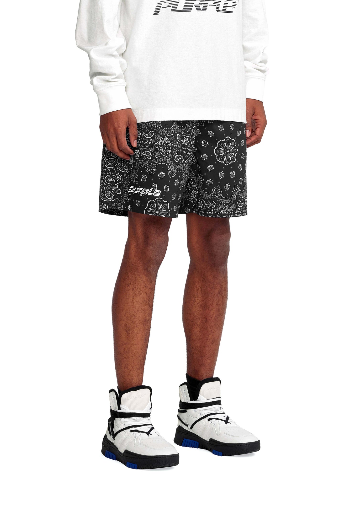 P504 ALL-AROUND SHORT - Black Paisley