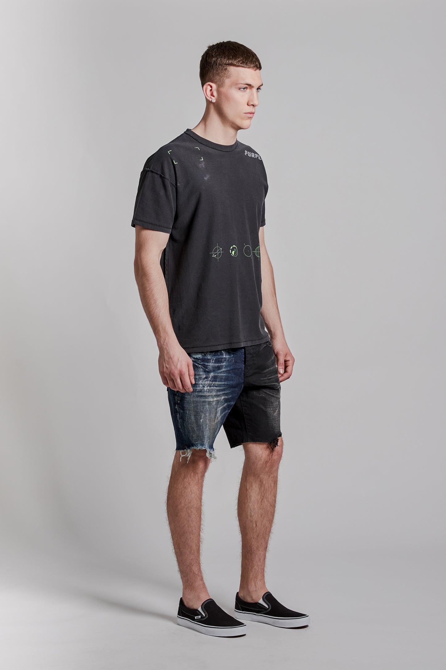 PURPLE BRAND - Men's Denim Jean Short - Mid Rise Short - Style No. P020 - Half and Half Short - Model Side Pose