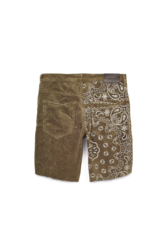 P020 MID RISE SHORT - Corduroy Bandana Print Shorts Olive