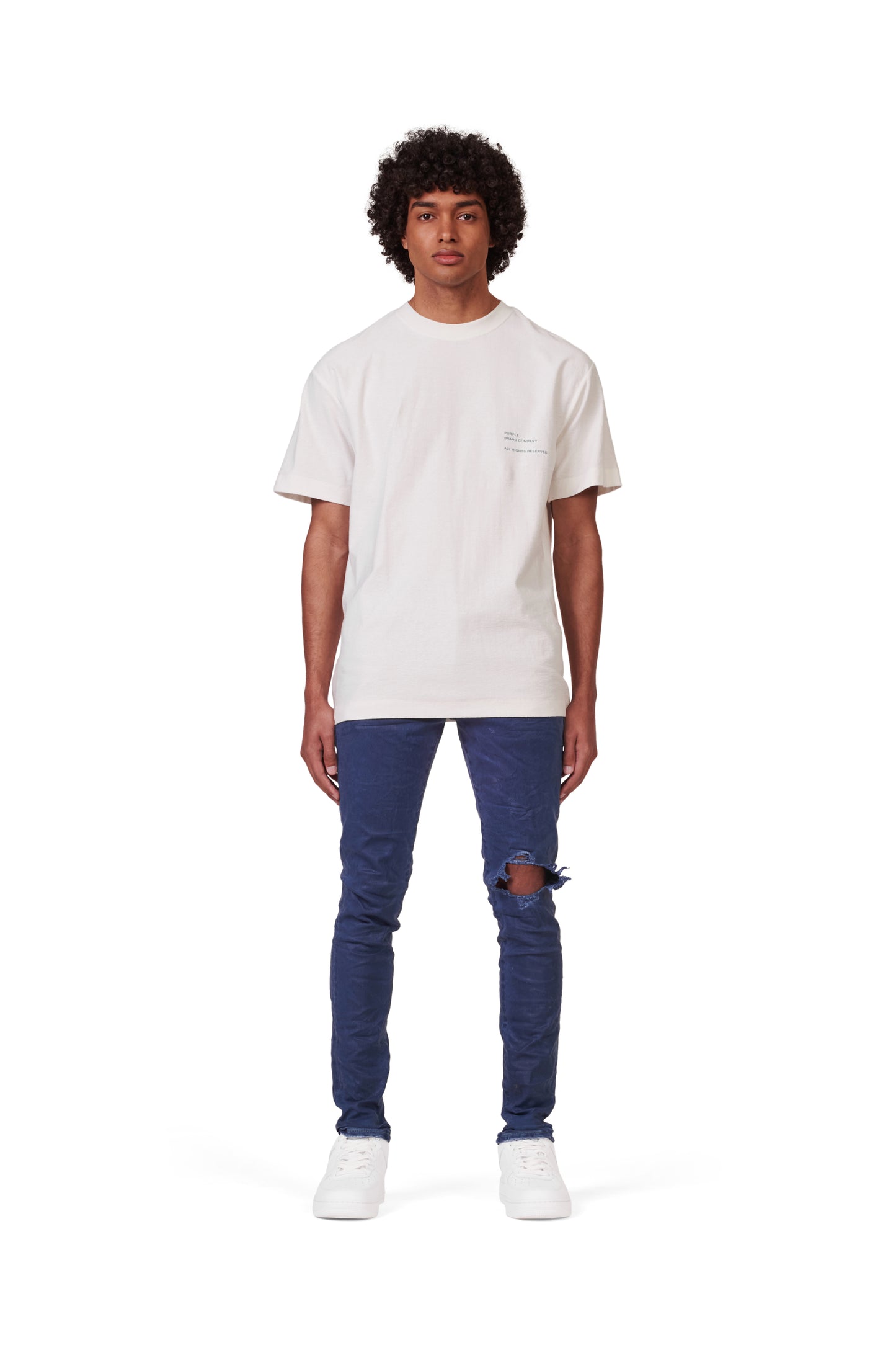 P104 REGULAR FIT T-SHIRT - Wordmark Coconut Milk