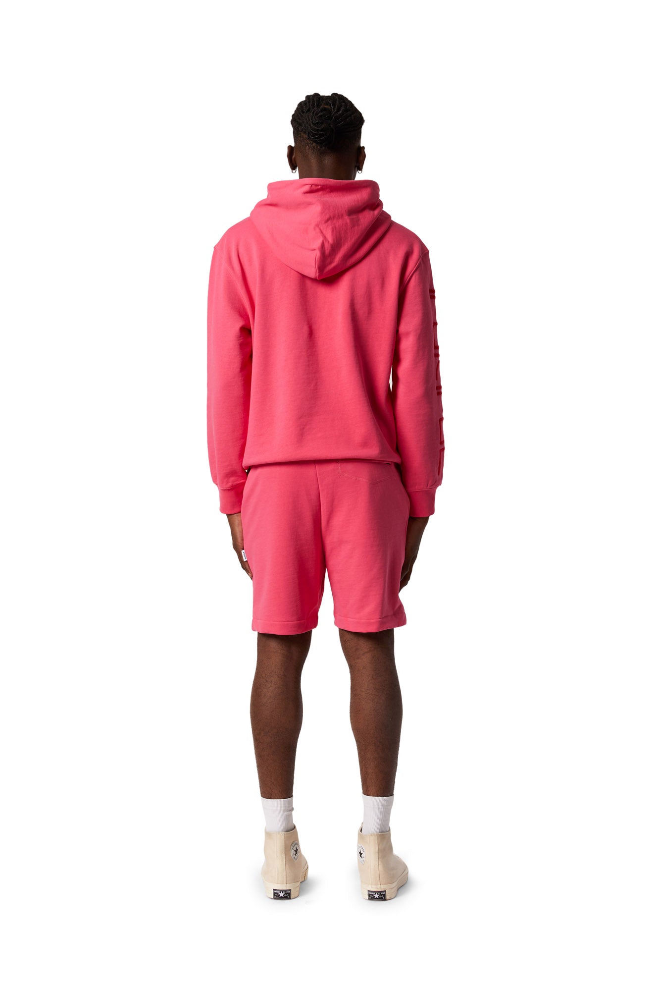 P413 RELAXED FIT SHORT - Wordmark Hot Pink