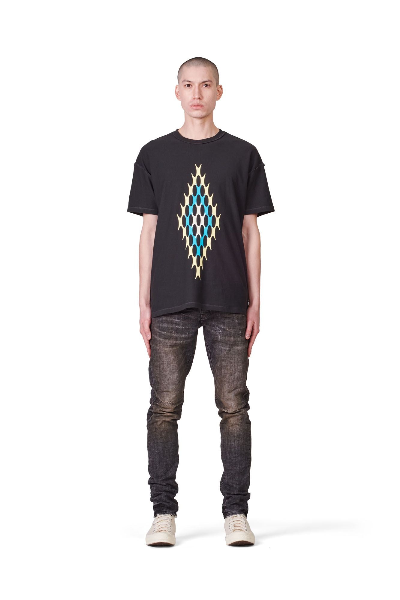 PURPLE BRAND - Men's Relaxed Fit T-Shirt - Style No. P101 - Artifact Wash Black - Model Front Pose